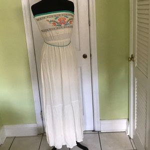 Flying tomato maxi dress